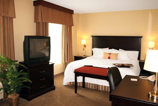 Hampton Inn & Suites by Hilton Laval