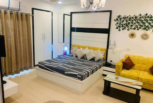Richa's Home | The Shoebox Entire Apartment