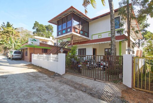 Green leaf Homestay | Rooms & Wi-Fi