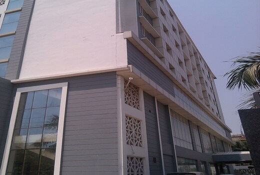 Hotel Lineage