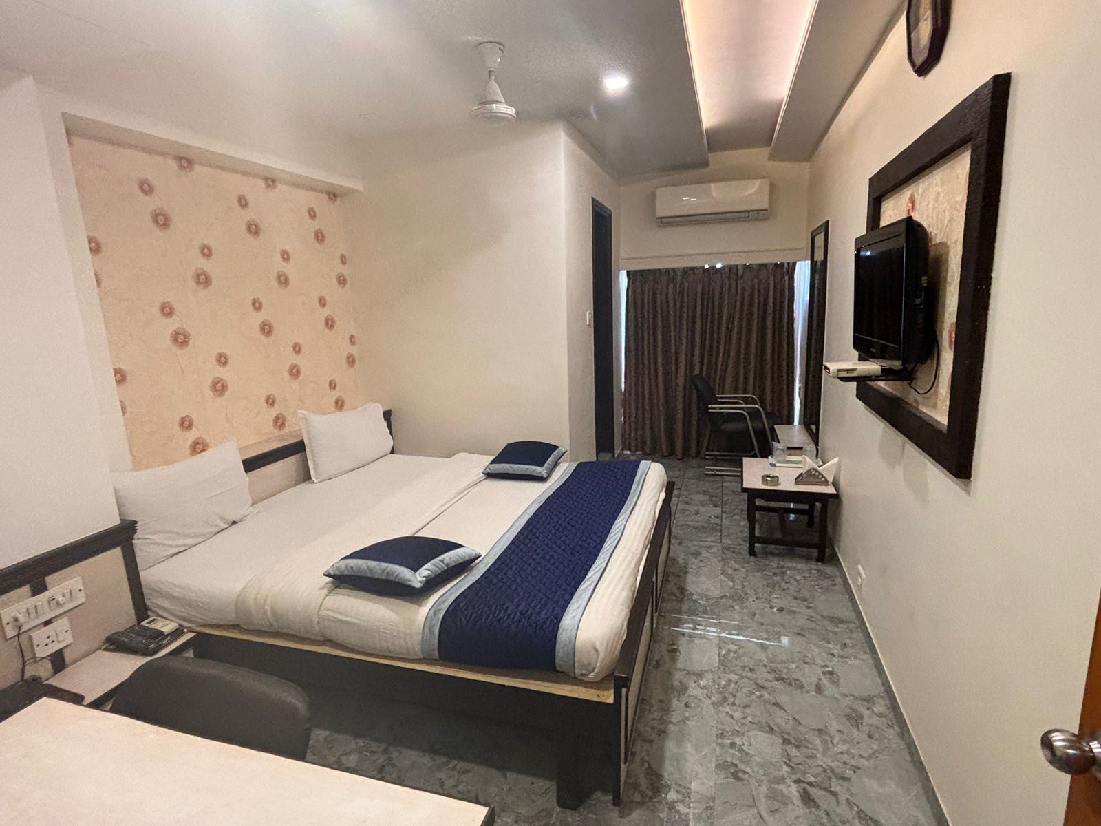 Hotel Royal Retreat