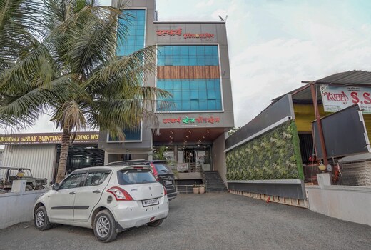 Utkarsh Hotel & Lodging