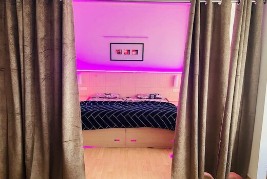 Super Luxury Apartment