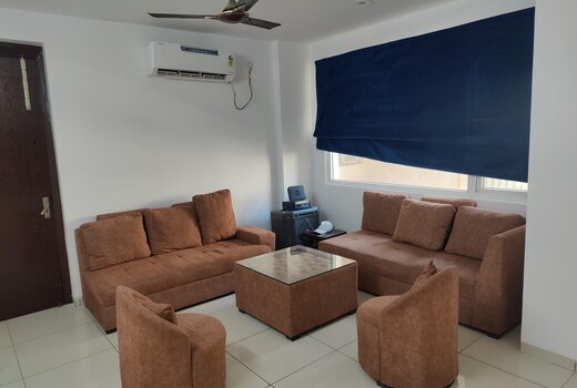 A cozy 3 bedroom apartment