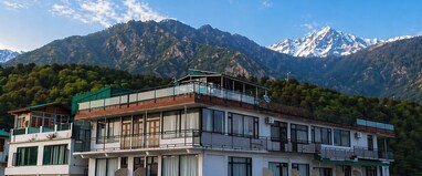 Hotel Buddhas Abode - Best Hotel in McleodGanj Main Market