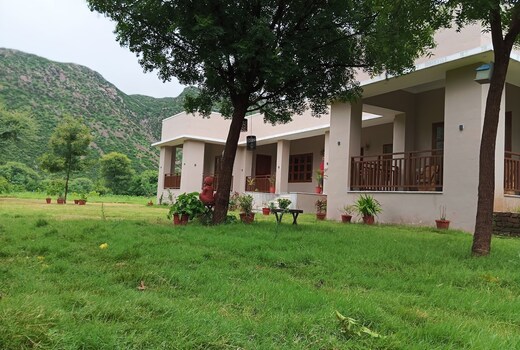 Sariska Nature Estate