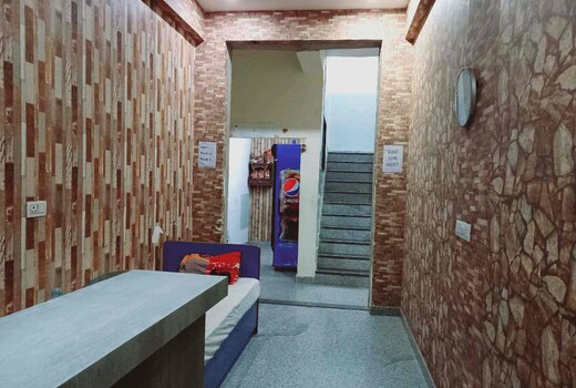 Ashirwaad Guest House