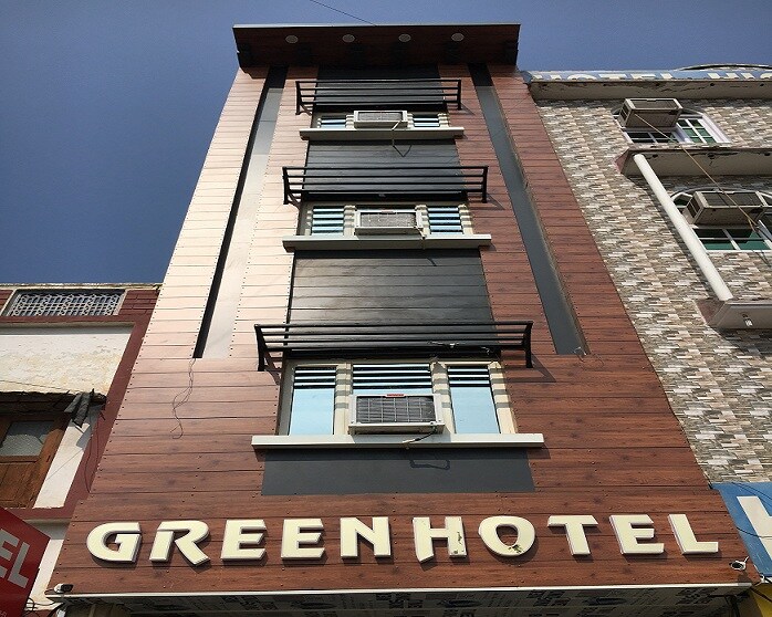 Hotel green