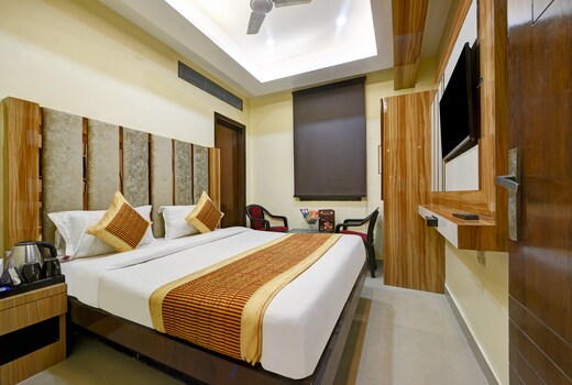 Hotel Guruvas Inn
