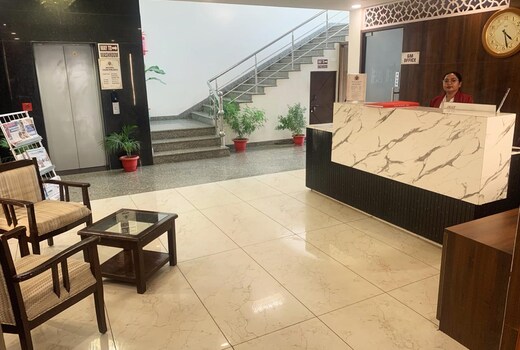 Hotel Vasuprada