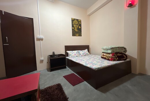 Aneela Home Homestay