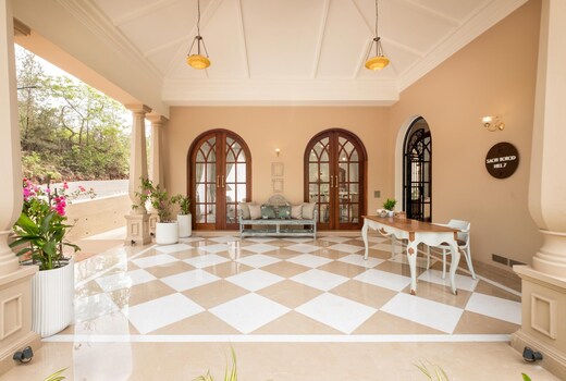 LohonoStays Villa Sacri Borod Hill7 -4 Bedroom