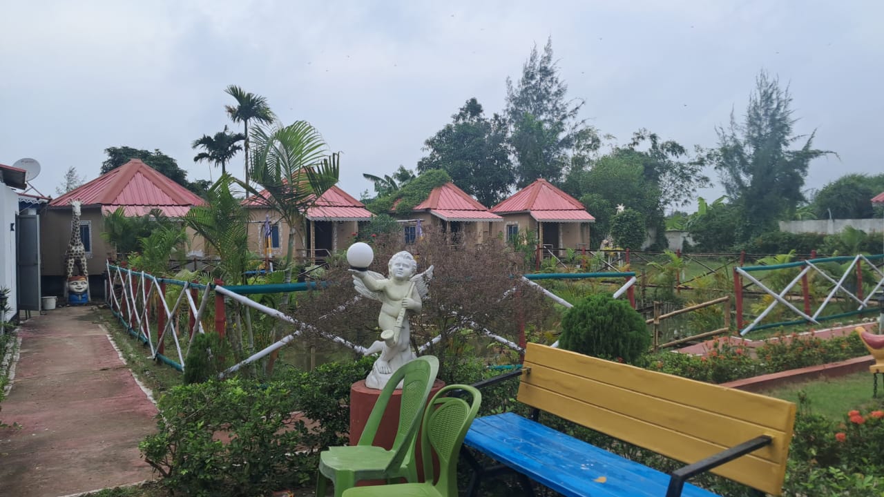 S & S BEACH VALLEY RESORT