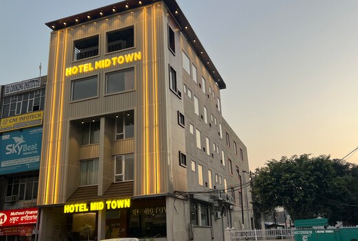 HOTEL MIDTOWN