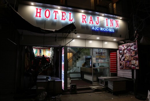 Hotel Raj In