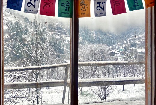 Moksh Jibhi Retreat