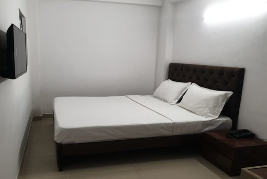 Dwarka Inn Palace, Ramphal chowk