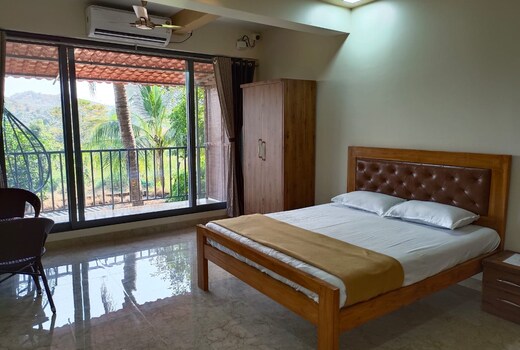 Arav Resort