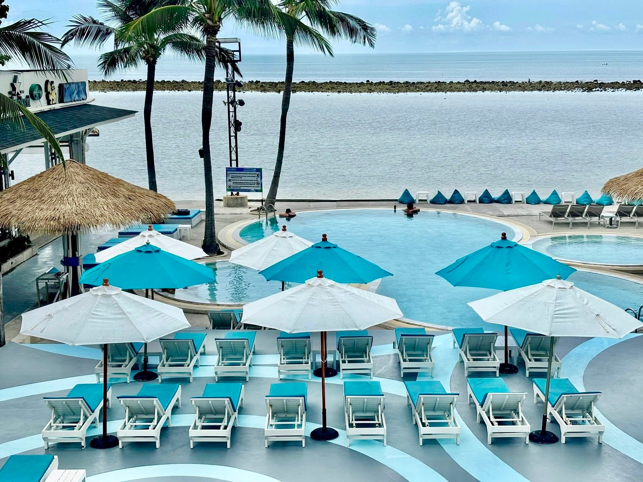Combo Beach Hotel Samui