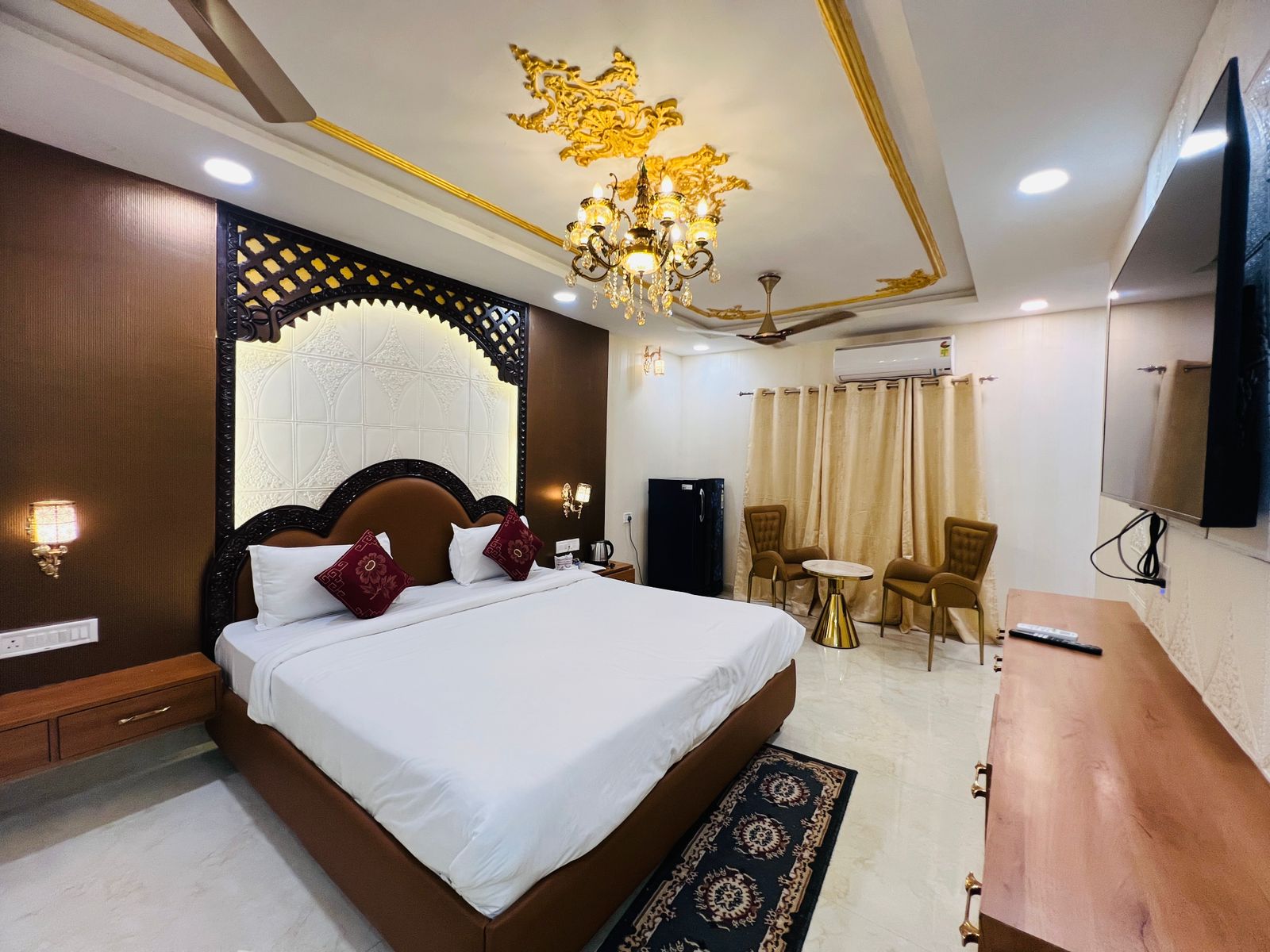 RAJWADA RESORT