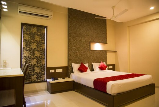 HOTEL SRI SAKTHI
