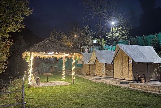 WOODSWALK RESORT