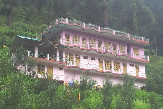 Shivang Homestay