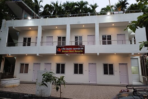 Dream Nest Resort