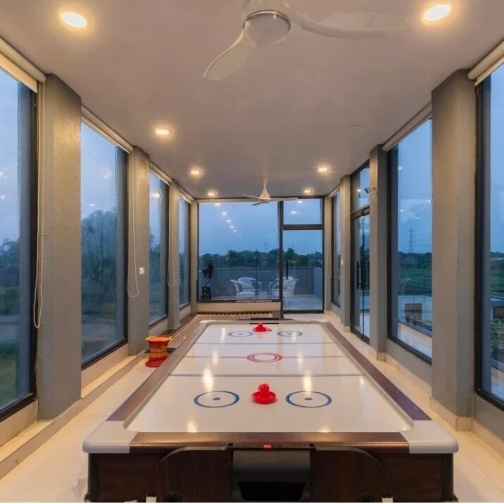 Main gallery