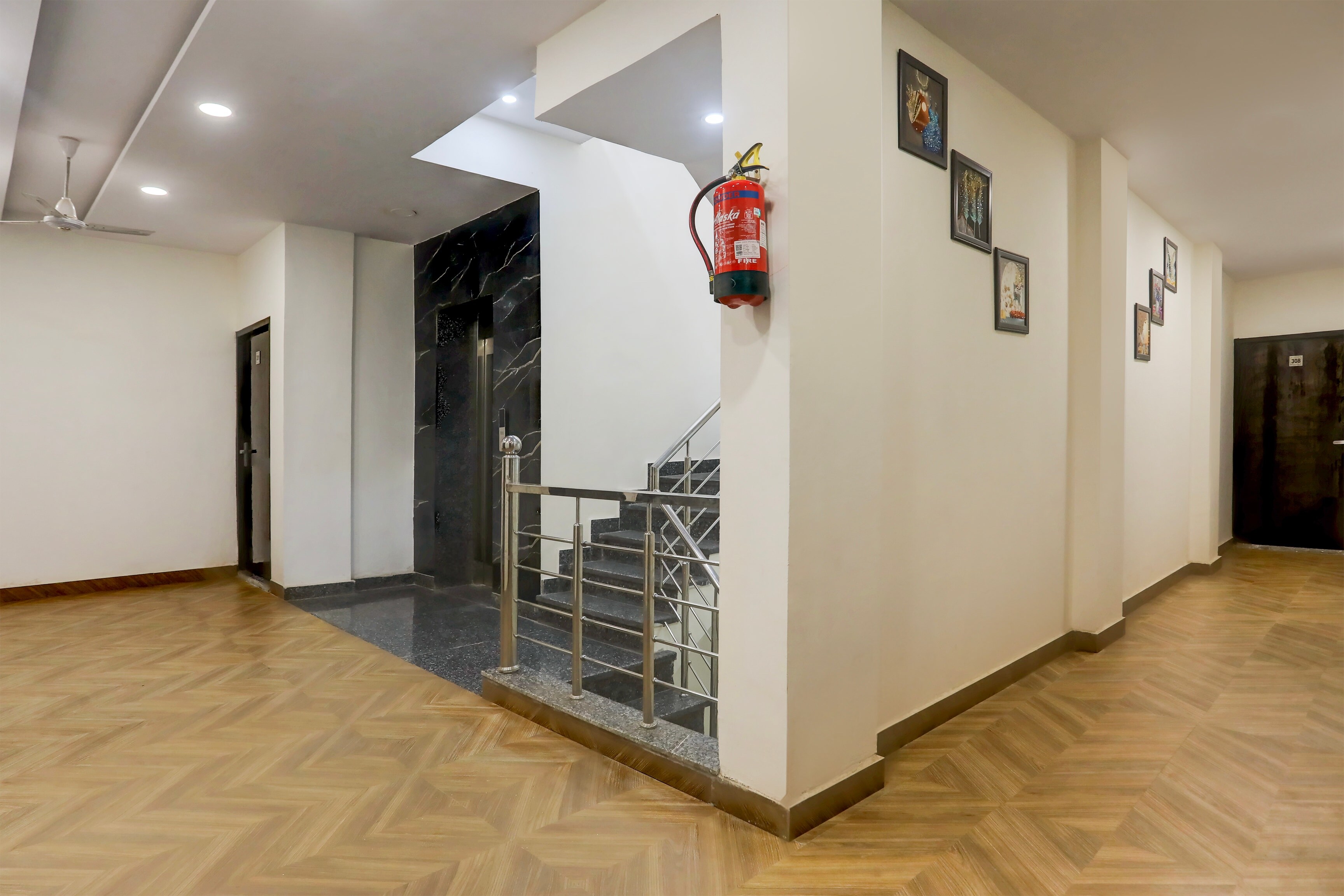 Main gallery