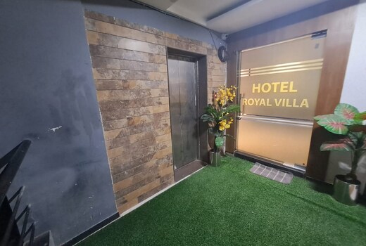 Hotel Royal Villa