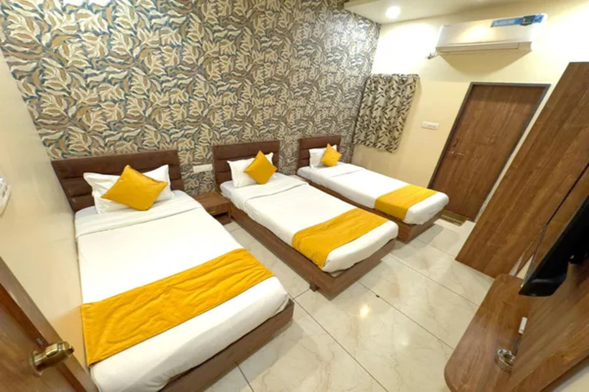 FabHotel Zamzam Residency