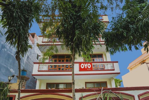 Hotel O AV Homes
