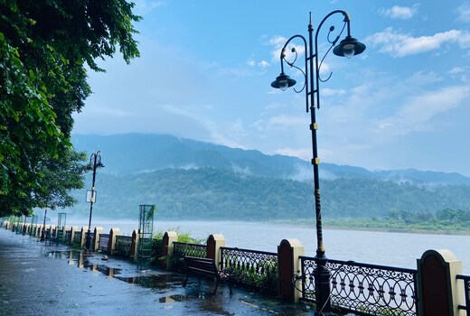 The Ganga Pearl, A Riverside Hotel near Triveni Ghat