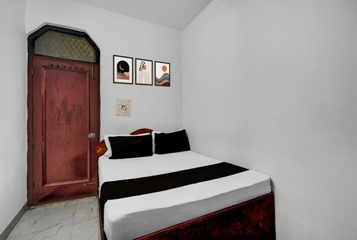 Hotel O Paharganj New Delhi Railway Station Formerly Sweet Dream inn