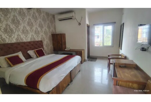 FabHotel Sree Surya Residency