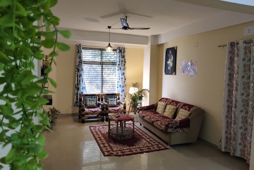 DELIGHT ROOM WITH PRIVATE BATH AND BALCONY