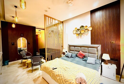 Best Couple Suite With balcony