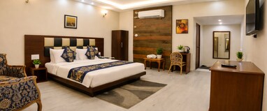 Kaveri Hotel