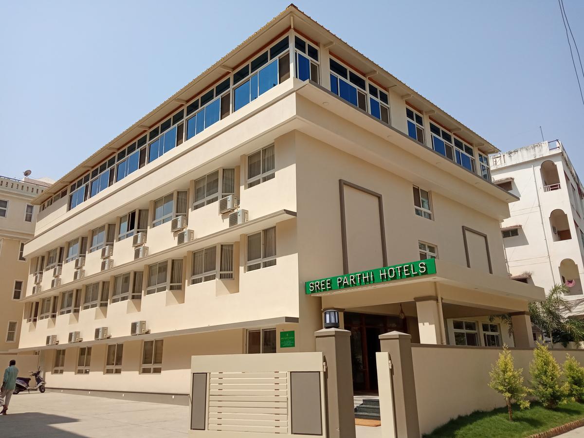SREE PARTHI HOTEL