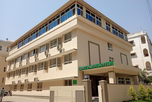 SREE PARTHI HOTEL