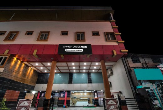 Townhouse Oak CMR Mall Gajuwaka