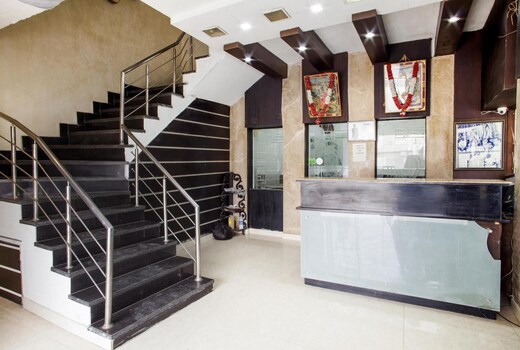 Hotel Punnu International