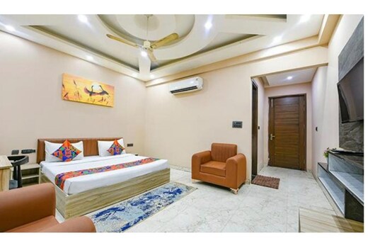Vibe Blu Hotel and Serviced Apartmnet