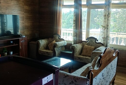 Jharipani Homestays