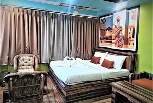 Hotel Dinantika International