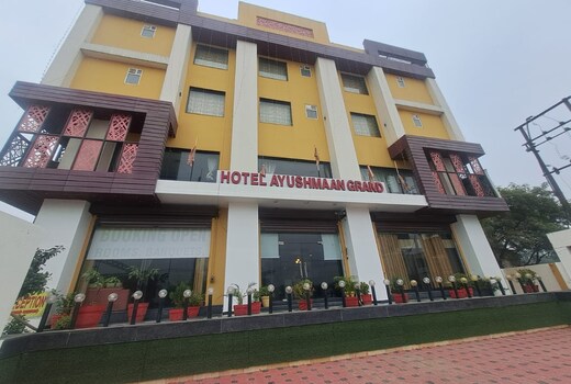 Hotel Ayushman Grand