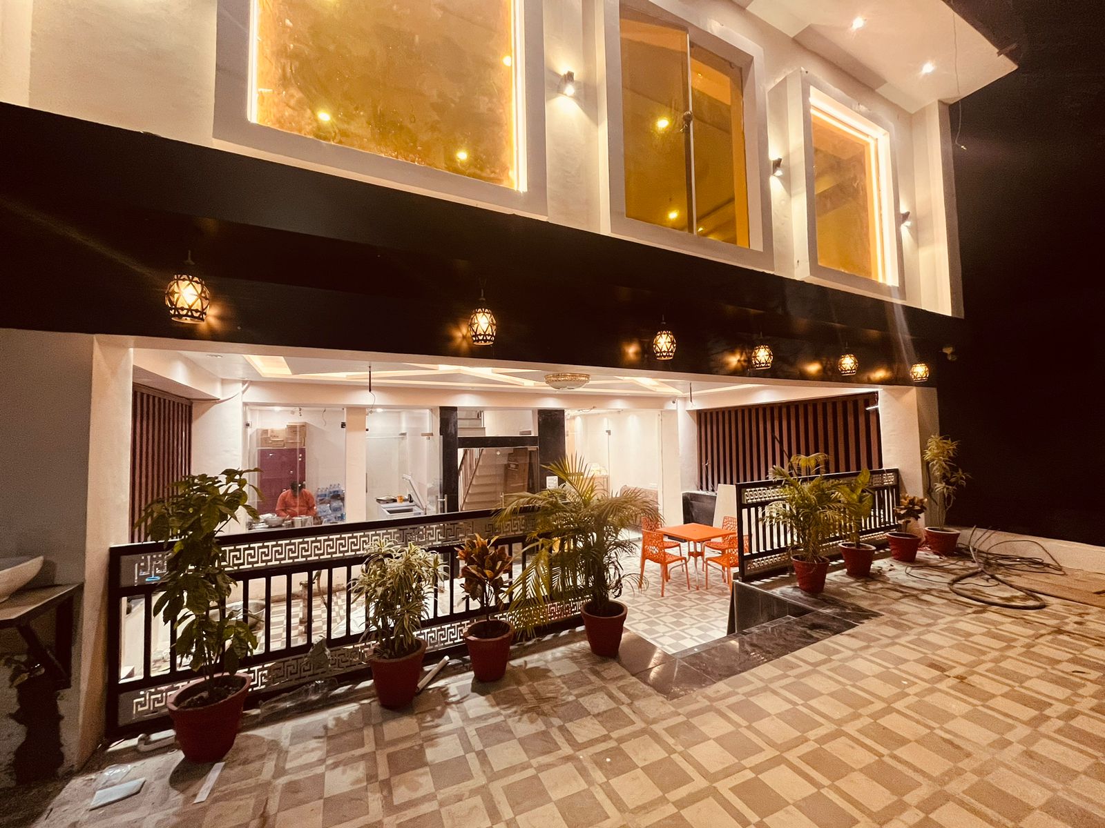 SHRI ANANDAM INN