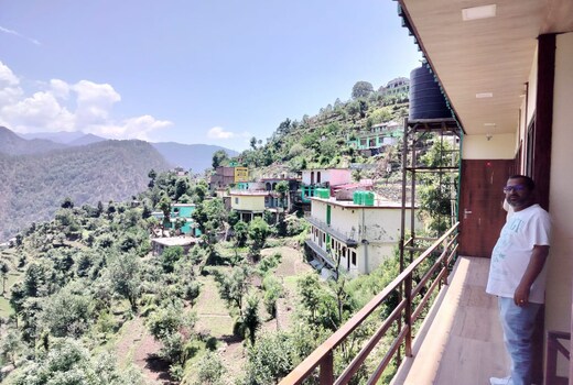 Ice Valley Resort