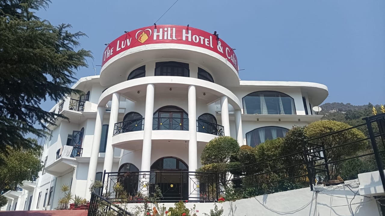 The Luv Hill Hotel And Cafe